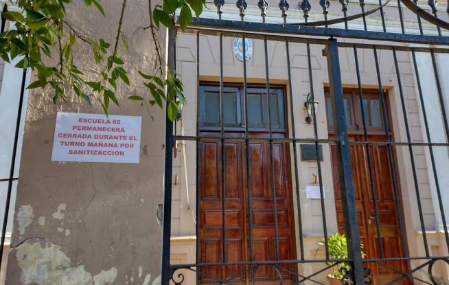 Goya: Una escuela suspendió las clases presenciales por docentes con Covid 19