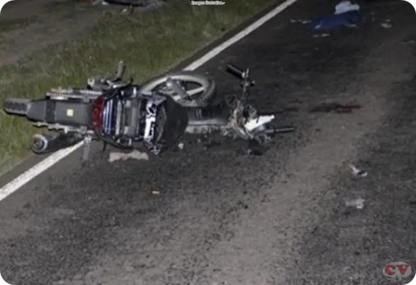Corrientes: Por Ruta 12, chocó, mató a un motociclista y huyó