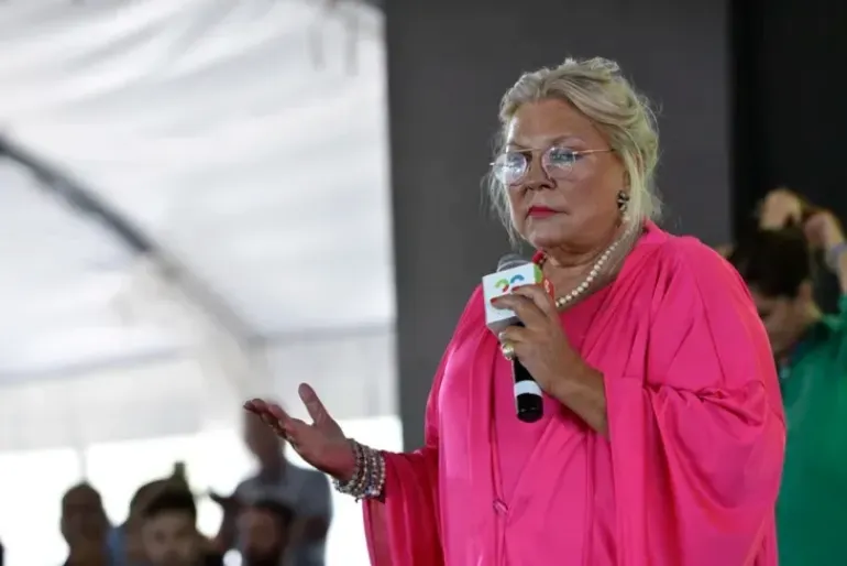 Carrió fue dada de alta y regresó a Buenos Aires
