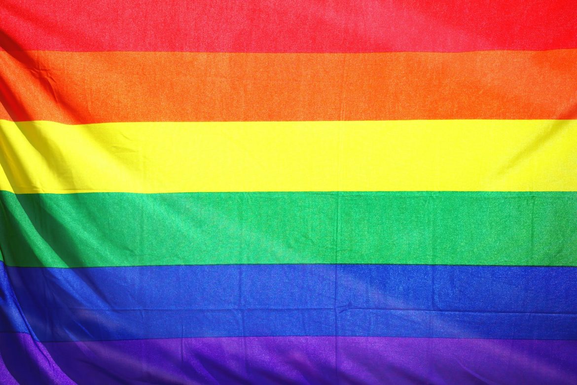 Rusia endurece la ley contra el colectivo LGBT, lo considera “satanismo occidental”