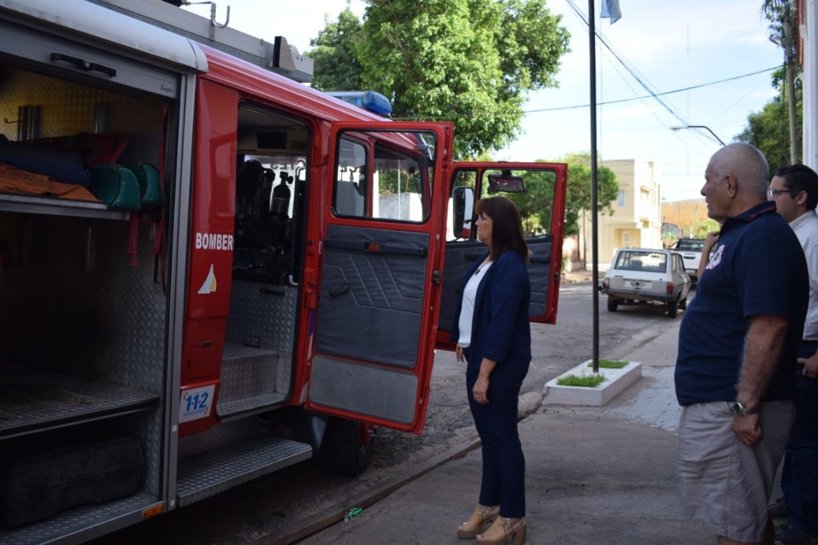 Compromiso: $1.500.000 para la Asociación de Bomberos Voluntarios.