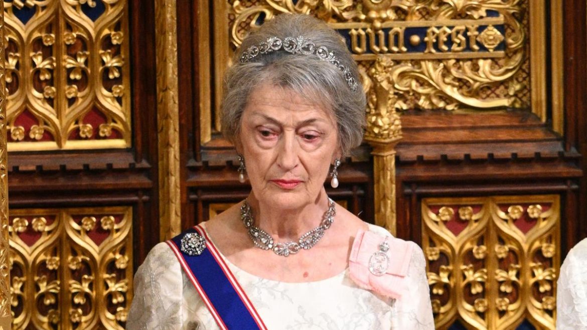 La madrina del príncipe Guillermo renunció a la casa real implicada en un caso de racismo