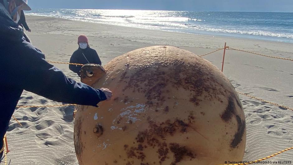 Revelan oficialmente qué era la misteriosa y gigante bola de metal que apareció en Japón