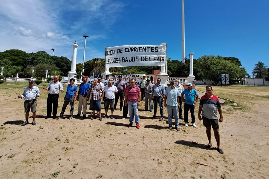 Corrientes: hoy acampe con protesta de policías y penitenciarios provinciales