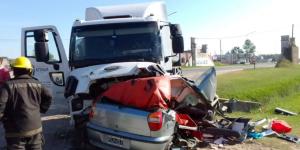 Volvían de un partido, el auto cayó por un barranco y murieron tres jugadores de fútbol