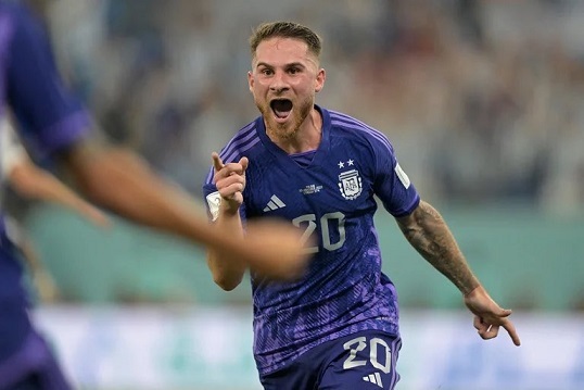 Alexis Mac Allister: “Messi y Di María son nuestros líderes”