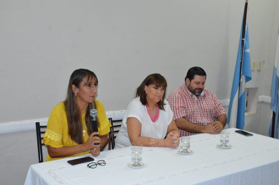 Lanzamiento de las Becas Municipales para estudiantes Universitarios