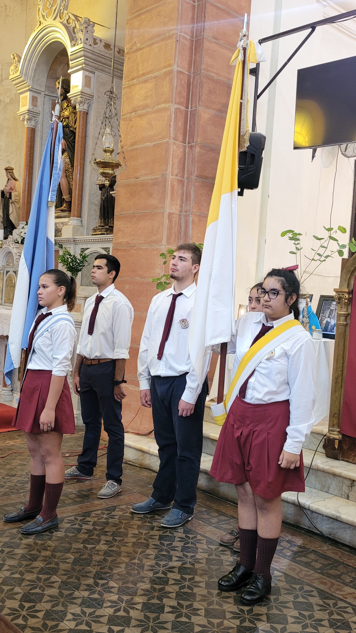 La escuela parroquial cumplio 60 años