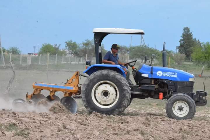 Acompañamiento y fortalecimiento a mas de cien productores