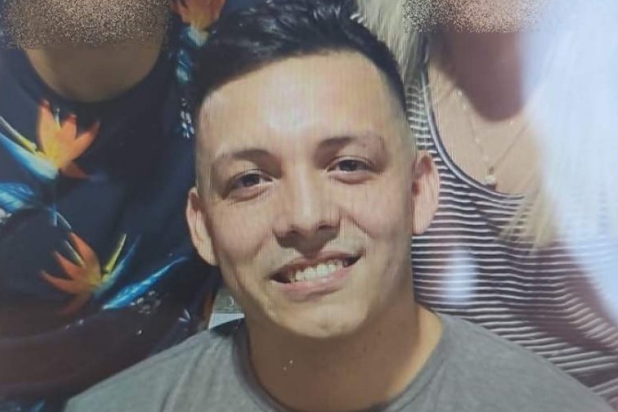 Corrientes: Desesperada búsqueda de un joven que se ausentó de su domicilio
