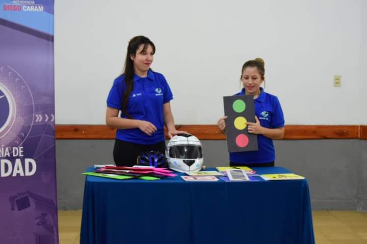 Generando independencia:  taller de Educación Vial