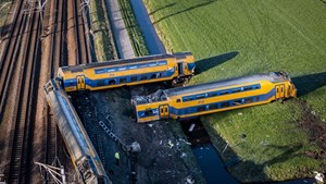 Un tren de alta velocidad chocó en Países Bajos: un muerto y 30 heridos