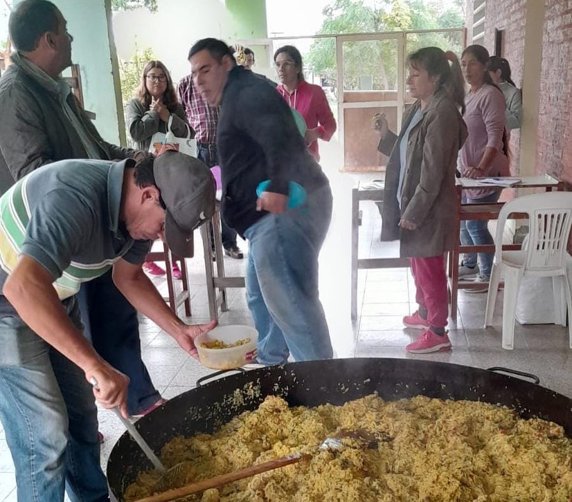 El Colegio Arturo Illia y el PJ recaudaron $ 90.000 para comprar pizarrones