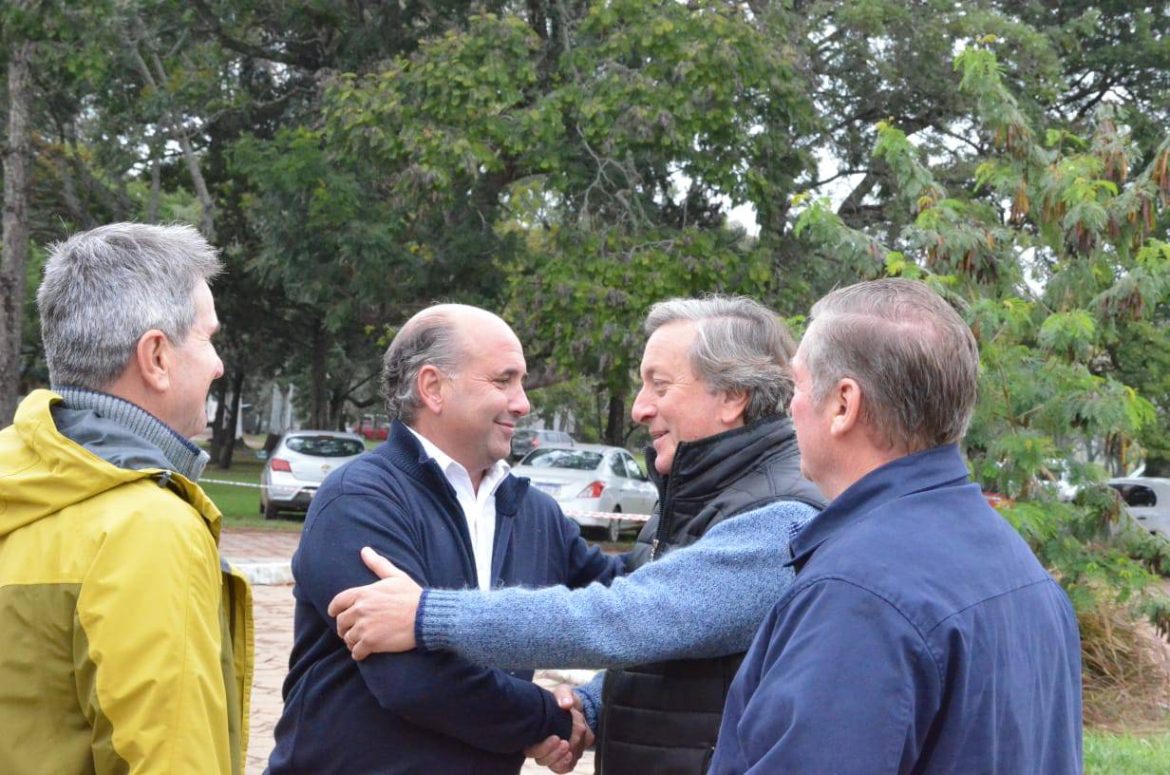 Este jueves 22, el Intendente Municipal, Diego Tape Caram presente acompañando a las autoridades, los representantes de la Asociación Cooperadora y personal del INTA