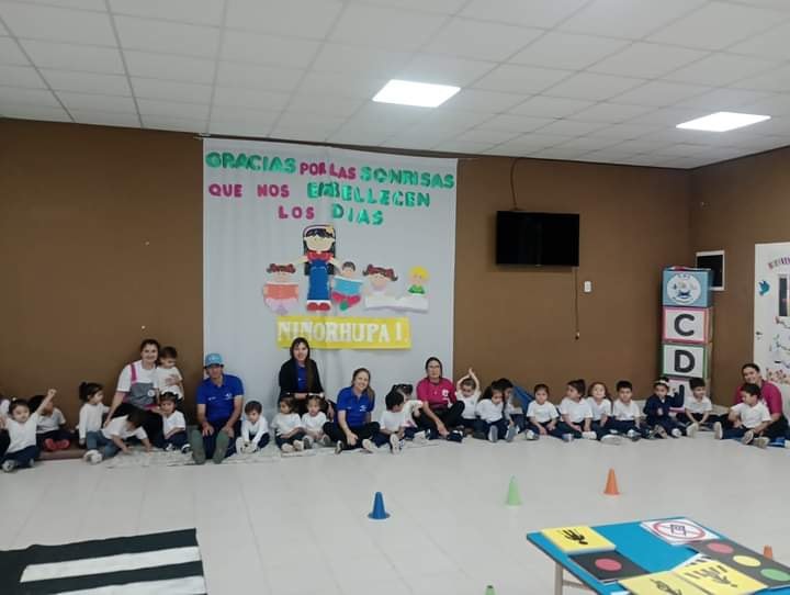 La Secretaria de Gobierno, a través del Área de Educación Vial, realiza charlas de concientización en diversas instituciones y barrios de la ciudad.