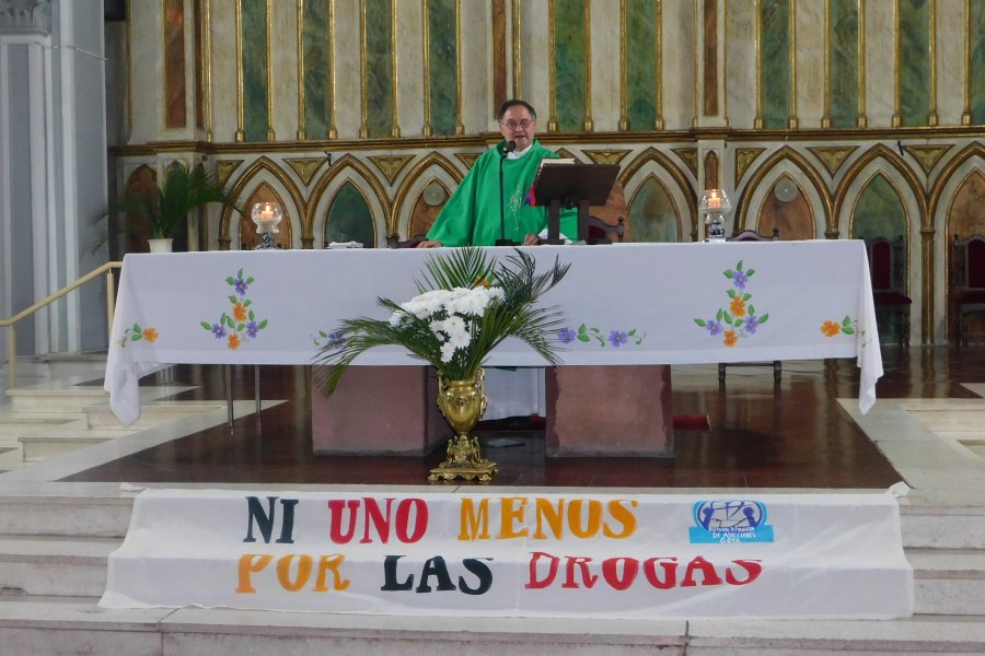 Padre López: “El problema delas adicciones tiene que ser un tema de todos