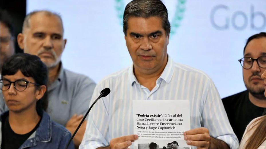 El mandatario brindó una conferencia de prensa desde la gobernación para responder a los rumores