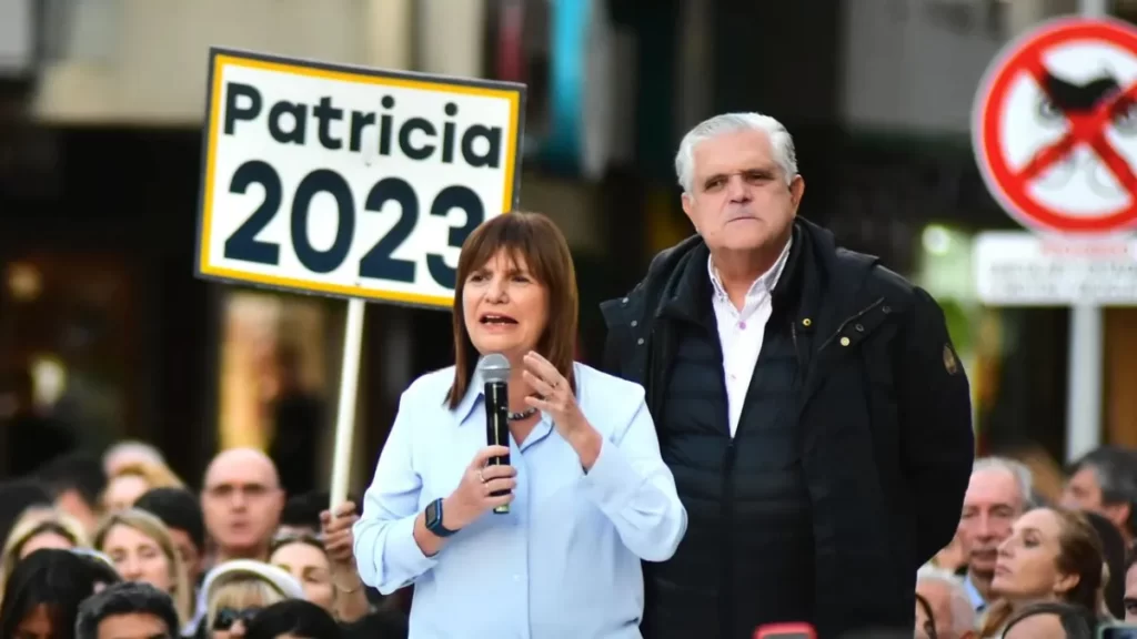 Bullrich se reúne con sus equipos de Gobierno de cara a las elecciones de octubre