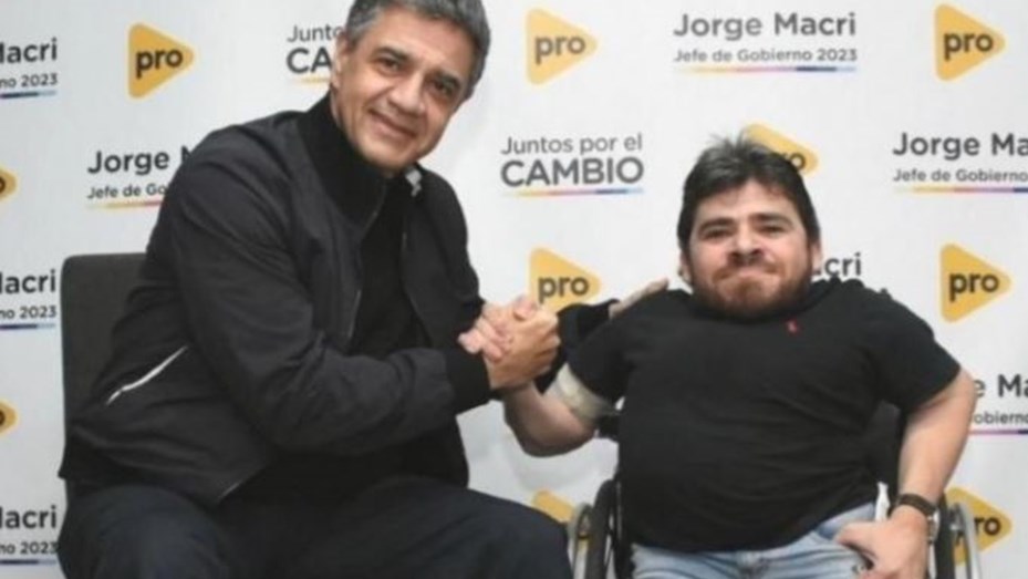 Rinaldi pidió disculpas por expresiones discriminatorias pero no renunció a precandidatura