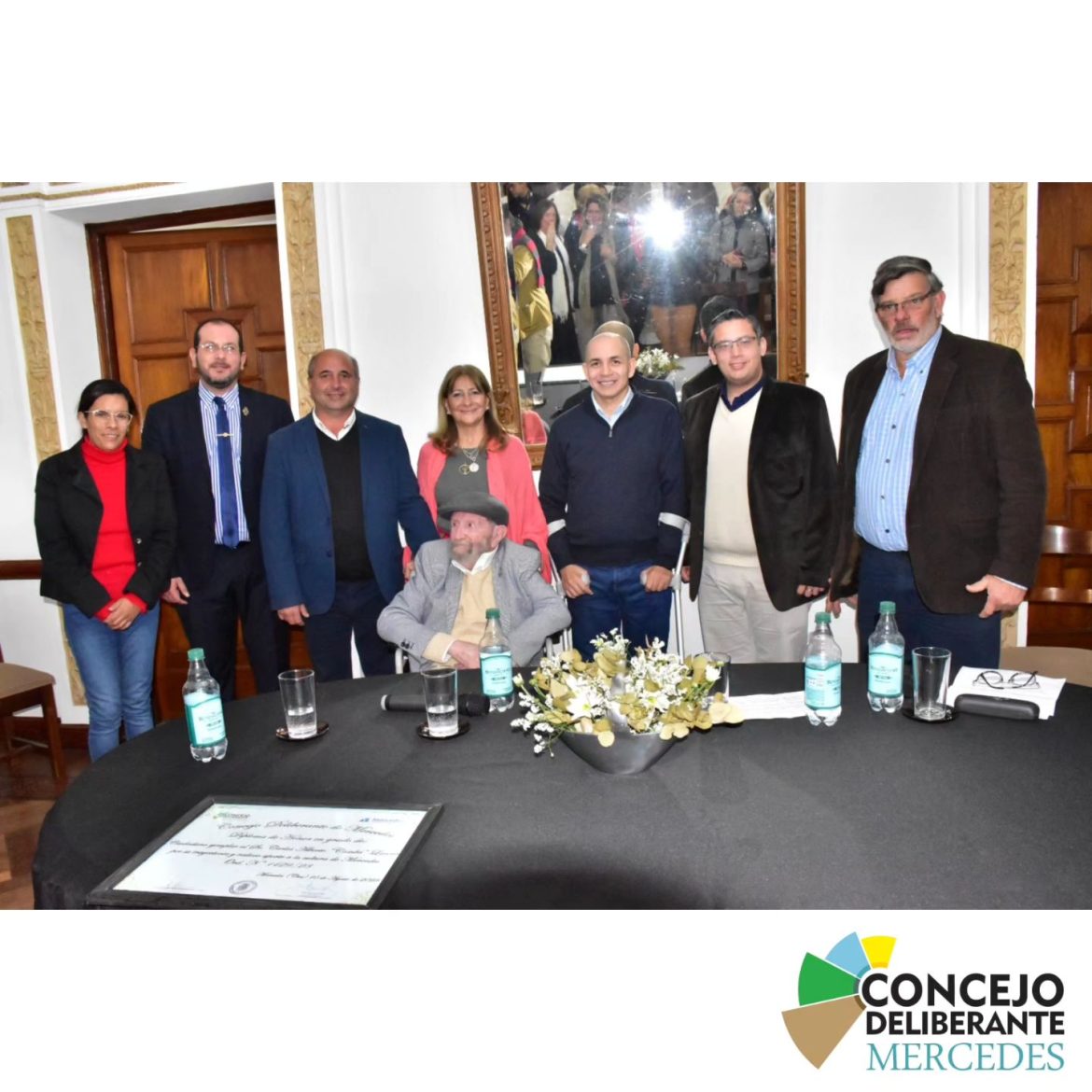 EL CONCEJO DELIBERANTE REALIZÓ ENTREGA DE RECONOCIMIENTO A “CAMBA” LACOUR
