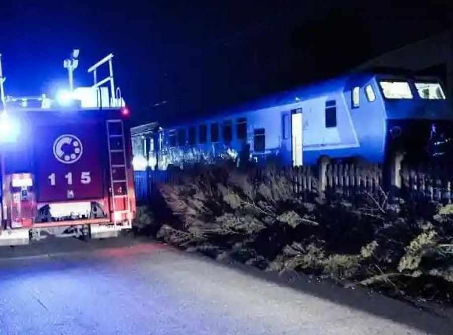 Cinco trabajadores mueren atropellados por tren en Turín