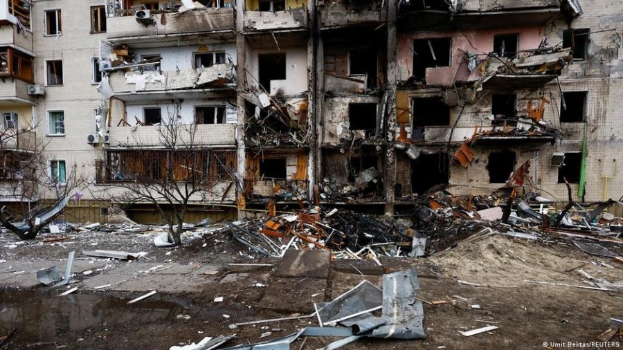 Arde centro administrativo en territorio ruso alcanzado por drones ucranianos