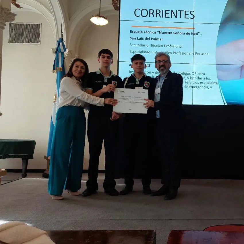 Estudiantes crearon una aplicación que informa el trayecto del colectivo