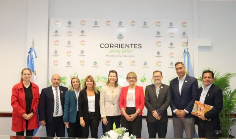 Ministerio de Educación y Facena suscriben convenio de cooperación