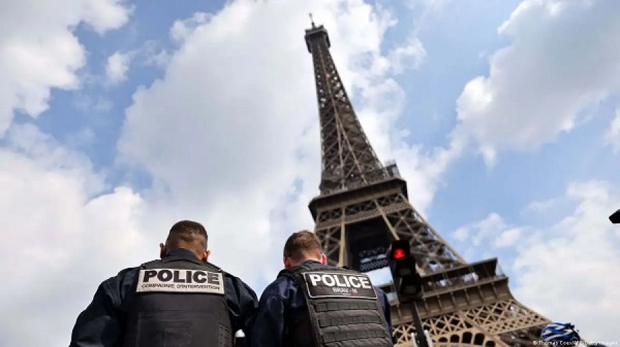 Evacuan seis aeropuertos en Francia por amenazas de bomba