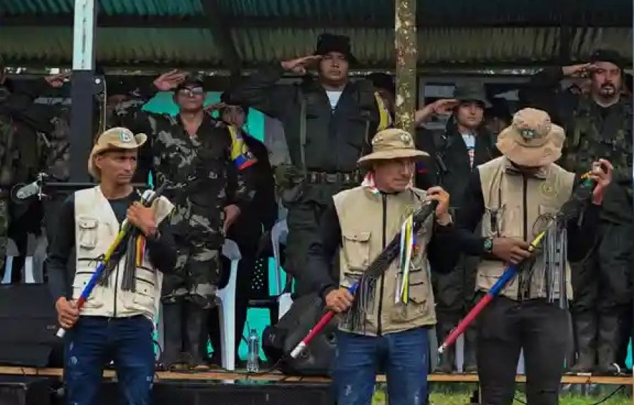 Retoman diálogo gobierno y EMC en Colombia