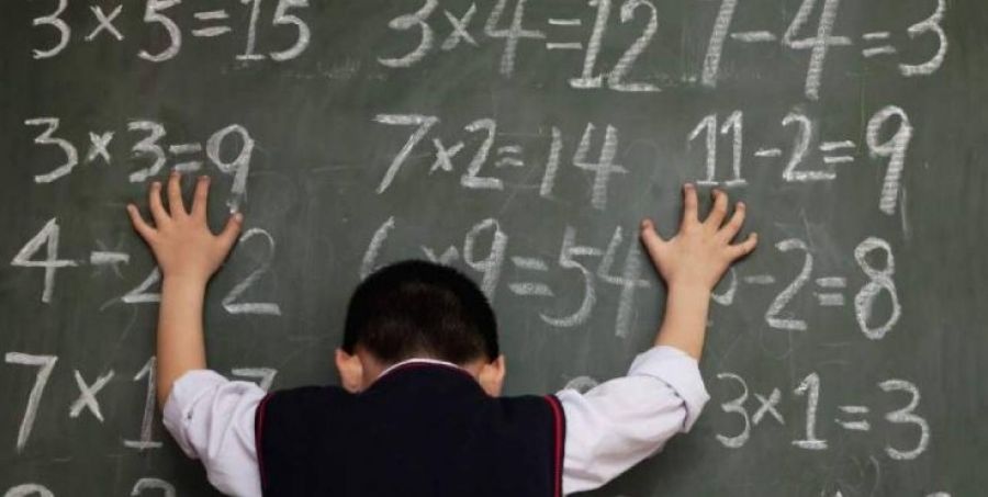 7 de cada 10 estudiantes no logra niveles básicos en matemática