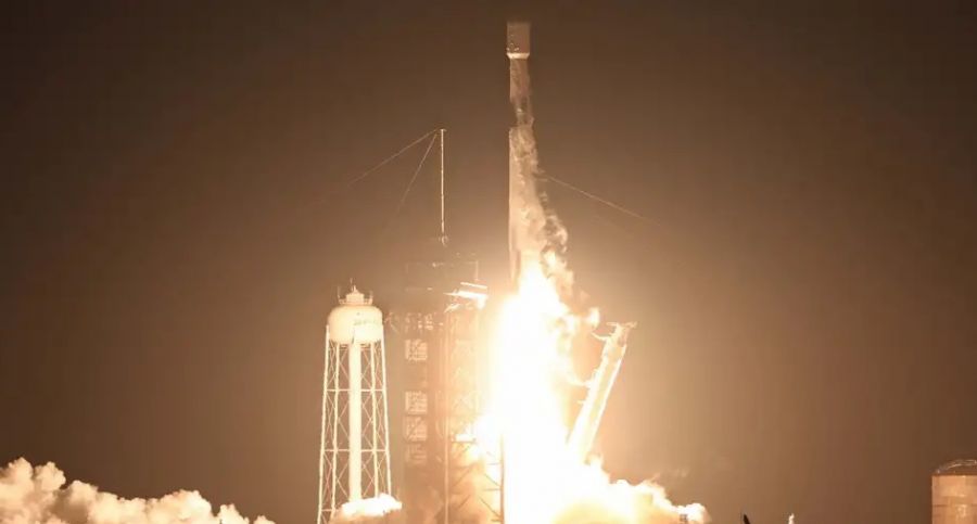 Nave espacial privada de EE. UU. despega hacia la Luna