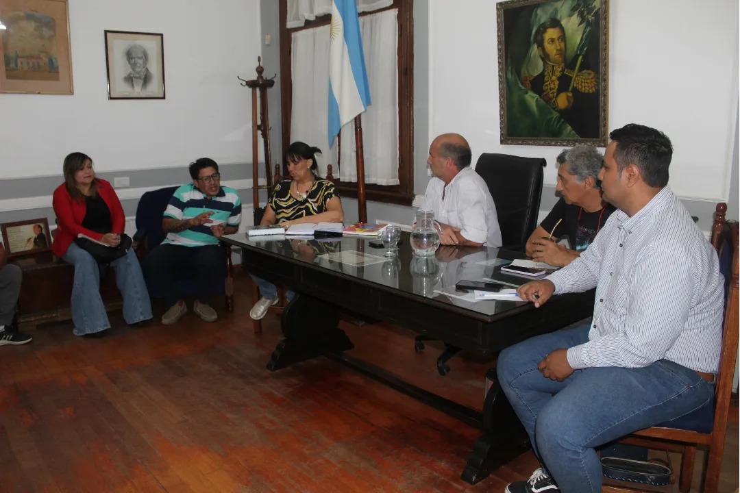 Tape Caram realizo importantes anuncios salariales para el personal municipal
