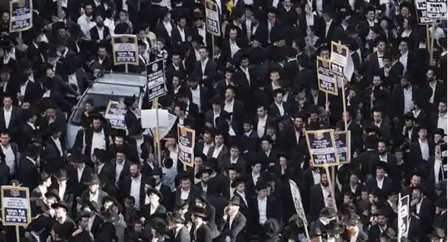 Ultraortodoxos protestan en Jerusalén contra reclutamiento