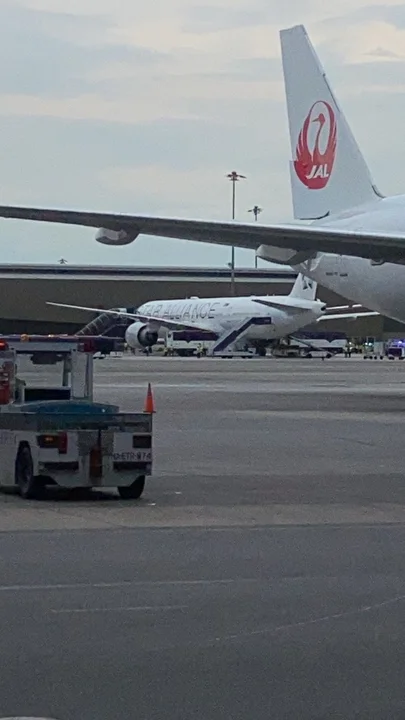 Un muerto y 30 heridos en un aterrizaje de emergencia de un avión en Bangkok