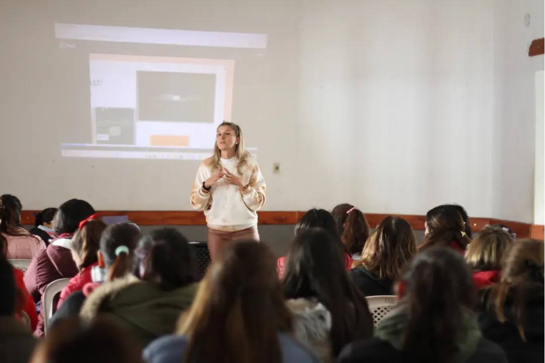 Capacitación Municipal Promueve la Inclusión de Personas con Discapacidad