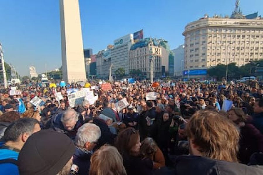 Concentración en el Obelisco porteño por Loan