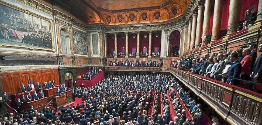 Francia vota en segunda vuelta