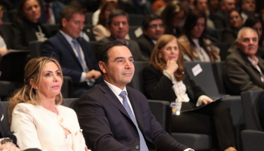 Valdés en congreso de la Asociación de Bancos Públicos y Privado